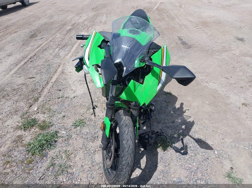 2025 Kawasaki Ninja VIN ML5EXGH11SDA46677 IAAI salvage auction — ROLLOVER, Salvage (Montana), sold $1,175 on 2026-07-15 (photo 5)