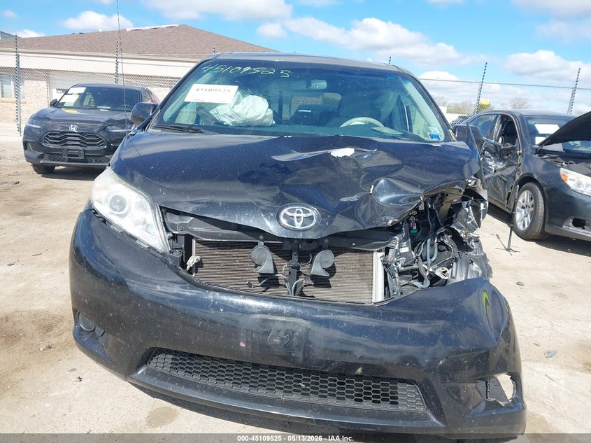 2014 Toyota Sienna VIN 5TDKK3DC7ES419377 IAAI salvage auction — FRONT END, Junk Bill Of Sale Mv2459 (Wisconsin), sold $675 on 2026-07-14 (photo 6)