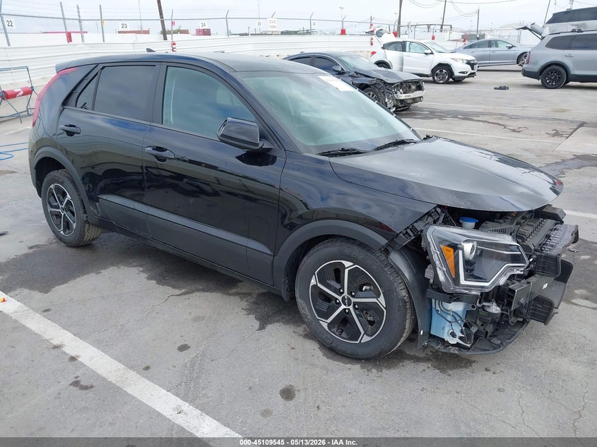 2025 Kia Niro VIN KNDCP3LE2S5234986 IAAI salvage auction — FRONT END, Salvage (California), sold $6,600 on 2026-07-08 (photo 1)