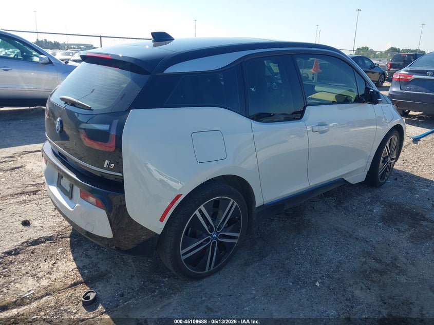 2019 BMW I3 VIN WBY8P4C54K7D52149 IAAI salvage auction — LEFT SIDE, Original (Texas), sold $8,100 on 2026-07-23 (photo 4)