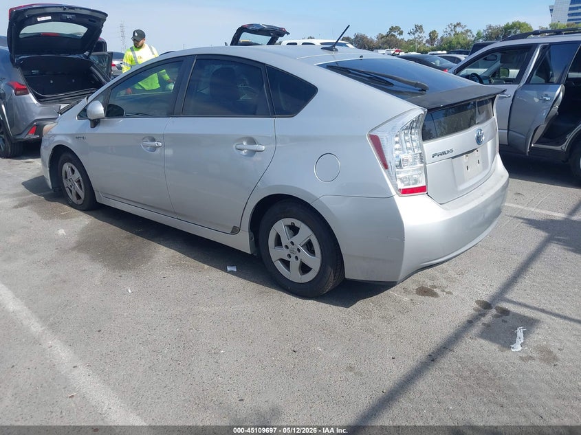 2011 Toyota Prius VIN JTDKN3DU4B0264561 IAAI salvage auction — FRONT END, Salvage (California), sold $600 on 2026-07-30 (photo 3)