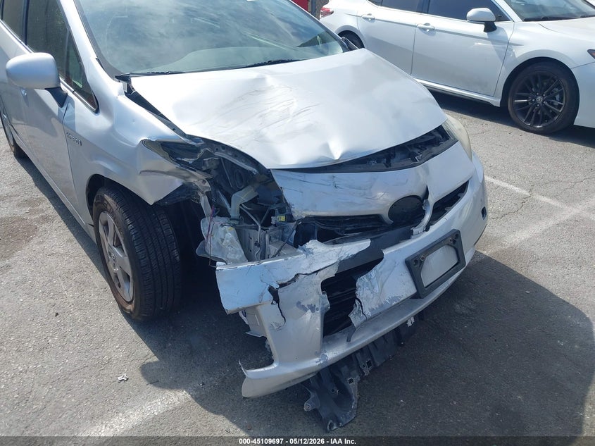 2011 Toyota Prius VIN JTDKN3DU4B0264561 IAAI salvage auction — FRONT END, Salvage (California), sold $600 on 2026-07-30 (photo 6)