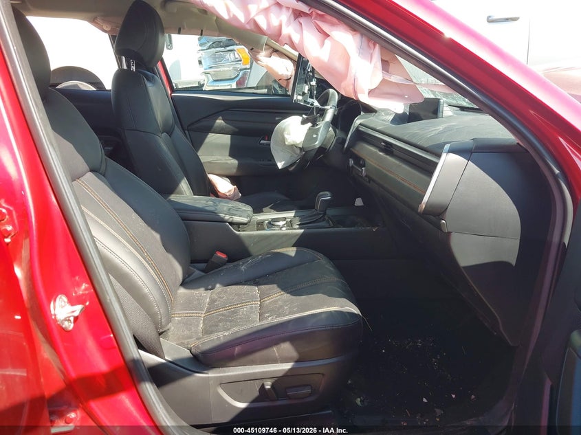 2025 Mazda Cx-50 VIN 7MMVAADW0SN135170 IAAI salvage auction — ALL OVER, Salvage (Texas), sold $75 on 2026-07-27 (photo 5)