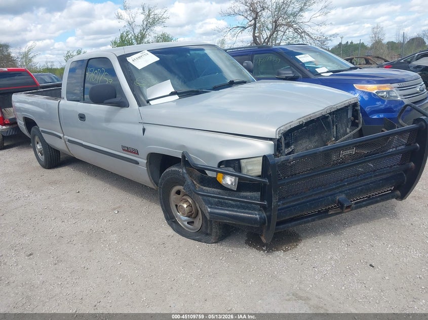 1999 Dodge Ram 2500 VIN 3B7KC2367XG184676 IAAI salvage auction — FRONT END, Salvage (Texas), sold $2,050 on 2026-07-31 (photo 1)