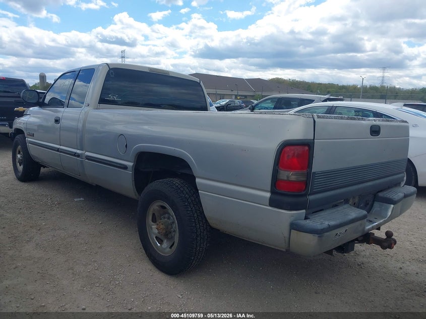 1999 Dodge Ram 2500 VIN 3B7KC2367XG184676 IAAI salvage auction — FRONT END, Salvage (Texas), sold $2,050 on 2026-07-31 (photo 3)