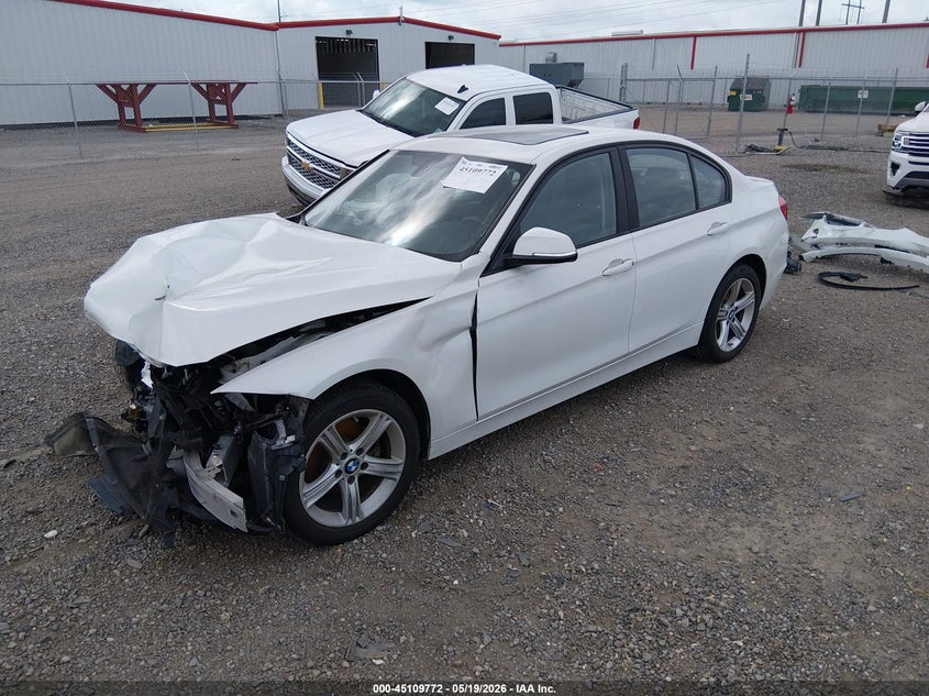 2015 BMW 3er VIN WBA3B5C59FF962781 IAAI salvage auction — FRONT END, Salvage (New Jersey), sold $950 on 2026-08-12 (photo 2)