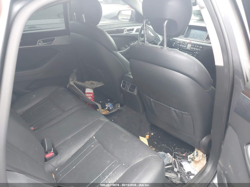2016 Hyundai Genesis VIN KMHGN4JE8GU143312 IAAI salvage auction — RIGHT FRONT, Salvage Title, sold $2,700 on 2026-07-15 (photo 8)
