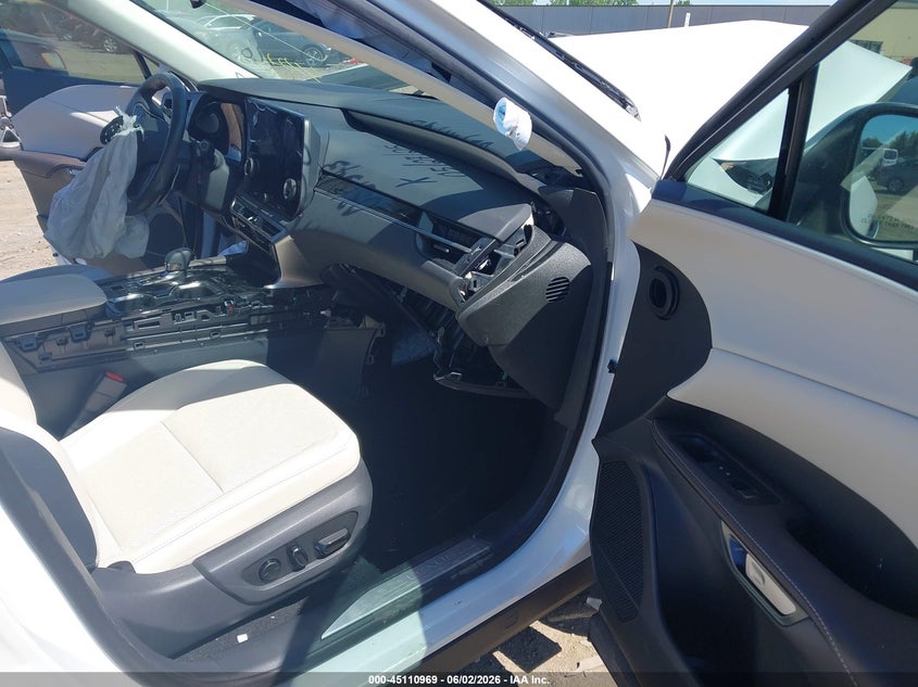 2024 Lexus Rx VIN 2T2BAMBA7RC031943 IAAI salvage auction — FRONT END, Salvage Title, sold $14,500 on 2026-07-29 (photo 5)