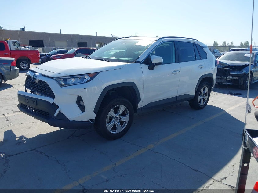2019 Toyota Rav 4 VIN JTMP1RFVXKD500892 IAAI salvage auction — RIGHT FRONT, Salvage (California), sold $5,650 on 2026-07-06 (photo 2)