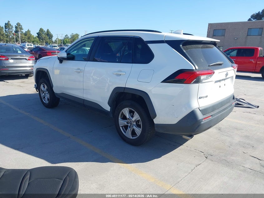 2019 Toyota Rav 4 VIN JTMP1RFVXKD500892 IAAI salvage auction — RIGHT FRONT, Salvage (California), sold $5,650 on 2026-07-06 (photo 3)