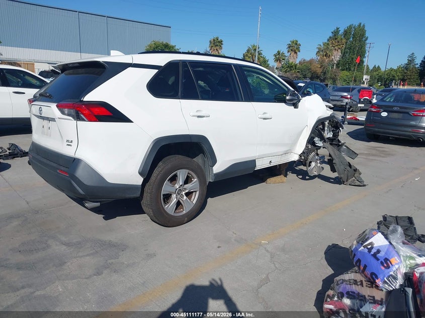 2019 Toyota Rav 4 VIN JTMP1RFVXKD500892 IAAI salvage auction — RIGHT FRONT, Salvage (California), sold $5,650 on 2026-07-06 (photo 4)