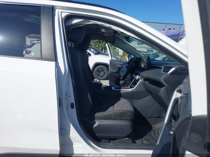2019 Toyota Rav 4 VIN JTMP1RFVXKD500892 IAAI salvage auction — RIGHT FRONT, Salvage (California), sold $5,650 on 2026-07-06 (photo 5)