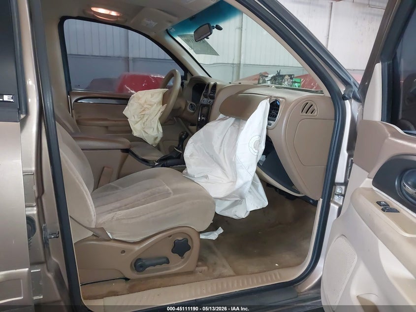 2003 Gmc Envoy VIN 1GKDS13S132184876 IAAI salvage auction — FRONT END, Salvage (Oregon), sold $200 on 2026-07-09 (photo 5)