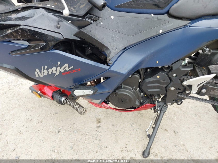 2026 Kawasaki Ninja VIN ML5EXGJ17TDA85429 IAAI salvage auction — FRONT END, Salvage (New Hampshire), sold $1,000 on 2026-09-19 (photo 9)