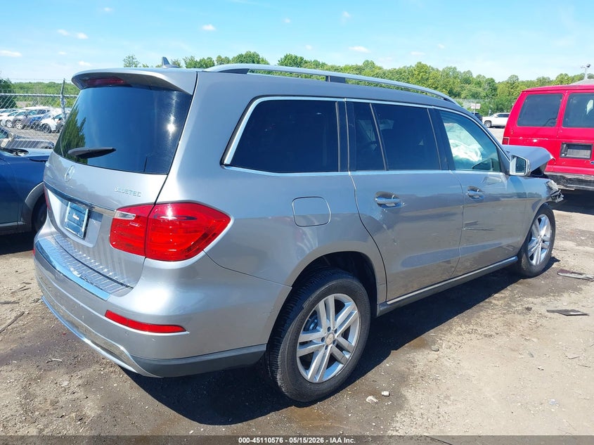 2014 Mercedes-benz VIN 4JGDF2EE1EA364313 IAAI salvage auction — FRONT END, Wait Title, sold $2,150 on 2026-09-14 (photo 4)