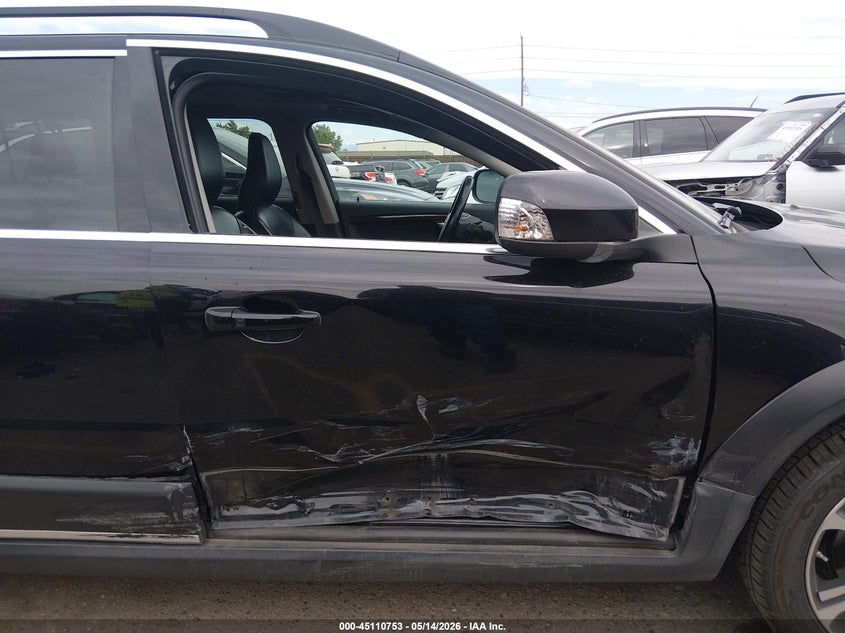 2012 Volvo Xc70 VIN YV4902BZ3C1126072 IAAI salvage auction — RIGHT SIDE, Salvage (Colorado), sold $1,700 on 2026-07-17 (photo 6)