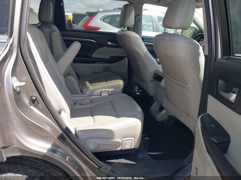 2016 Toyota Highlander VIN 5TDYKRFHXGS163941 IAAI salvage auction — FRONT END, Salvage (Louisiana), sold $7,550 on 2026-07-07 (photo 8)