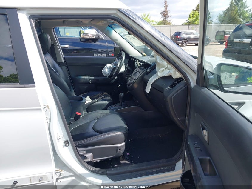 2010 Kia Soul VIN KNDJT2A27A7175104 IAAI salvage auction — FRONT END, Parts Only Bos (Minnesota), sold $350 on 2026-07-08 (photo 5)