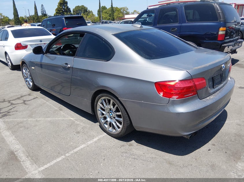 2011 BMW 3 series VIN WBAKE5C50BE429530 IAAI salvage auction — NORMAL WEAR, Clear - Dealer Only (California), sold $1,000 on 2026-07-23 (photo 3)