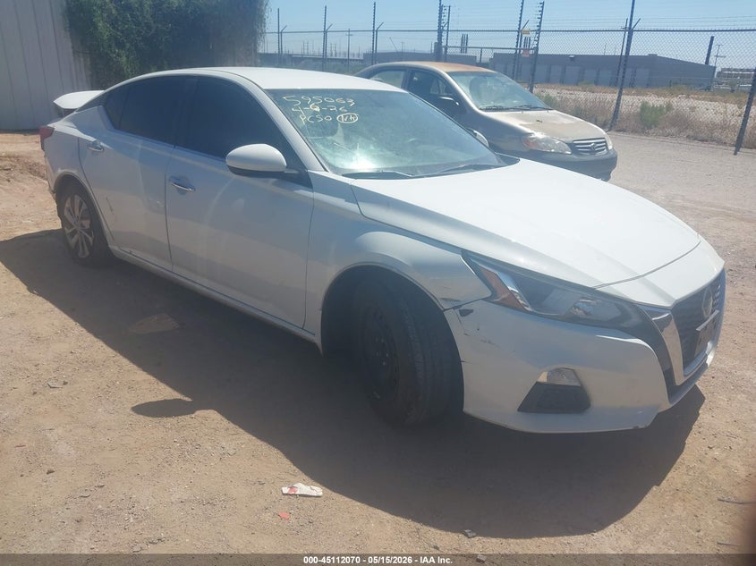 2020 Nissan Altima VIN 1N4BL4BV3LC203960 IAAI salvage auction — REAR END, Salvage Title, sold $1,600 on 2026-08-23 (photo 1)