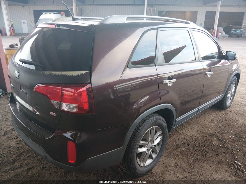 2015 Kia Sorento VIN 5XYKT4A69FG649406 IAAI salvage auction — LEFT SIDE, Salvage (Arizona), sold $1,650 on 2026-07-28 (photo 4)
