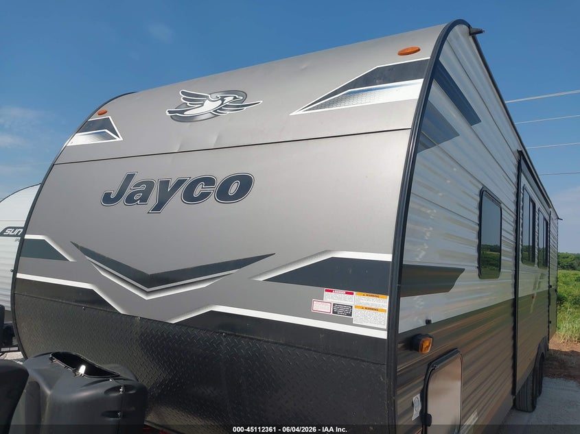 2023 Other Other VIN 1UJBC0BSXP1750217 IAAI salvage auction — HAIL, Salvage (Missouri), sold $4,350 on 2026-07-30 (photo 6)