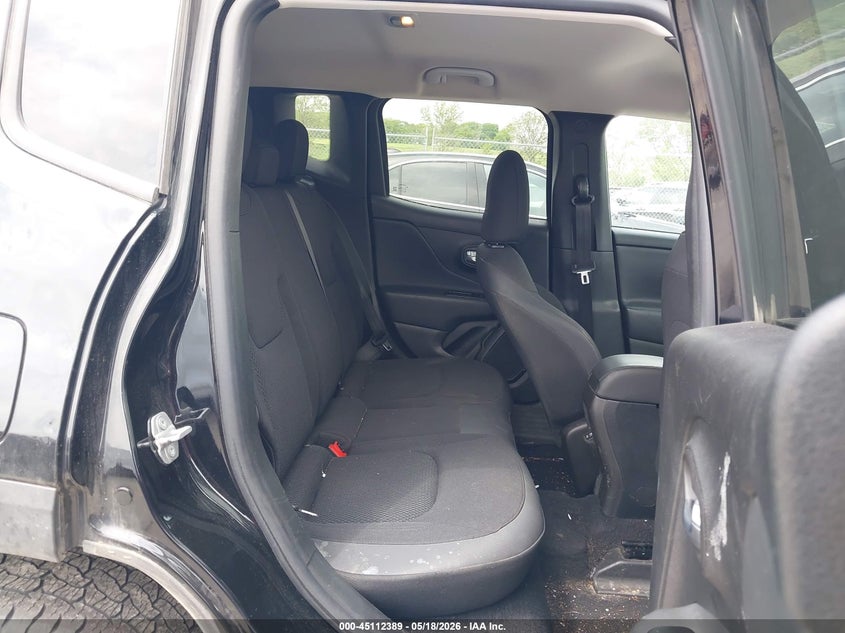 2020 Jeep Renegade VIN ZACNJBBBXLPL14201 IAAI salvage auction — HAIL, Salvage (Iowa), sold $950 on 2026-07-21 (photo 8)