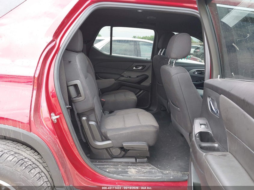 2023 Chevrolet Traverse VIN 1GNERGKW4PJ114455 IAAI salvage auction — HAIL, Clear (Missouri), sold $10,375 on 2026-07-30 (photo 8)