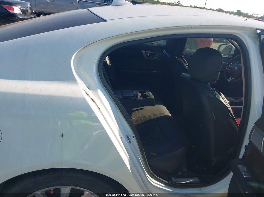 2015 Jaguar Xf VIN SAJWA0FS7FPU66607 IAAI salvage auction — NORMAL WEAR, Original (Texas), sold $600 on 2026-07-10 (photo 8)