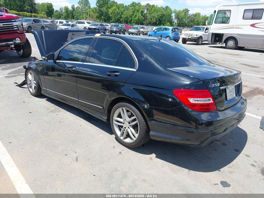 2013 Mercedes-benz C-klasse VIN WDDGF4HB1DA861994 IAAI salvage auction — BIO HAZARD, Salvage (North Carolina), sold $275 on 2026-08-20 (photo 3)