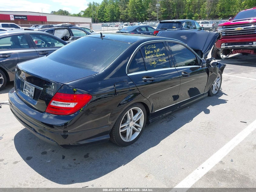 2013 Mercedes-benz C-klasse VIN WDDGF4HB1DA861994 IAAI salvage auction — BIO HAZARD, Salvage (North Carolina), sold $275 on 2026-08-20 (photo 4)