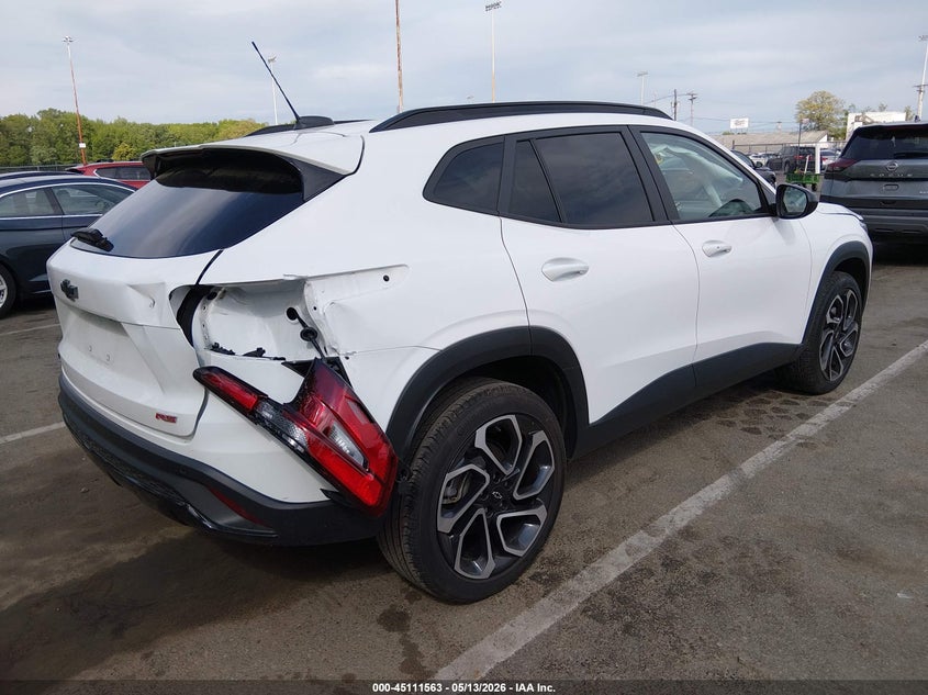 2025 Chevrolet Trax VIN KL77LJEP5SC095820 IAAI salvage auction — RIGHT SIDE, Salvage (New Jersey), sold $5,450 on 2026-07-13 (photo 4)