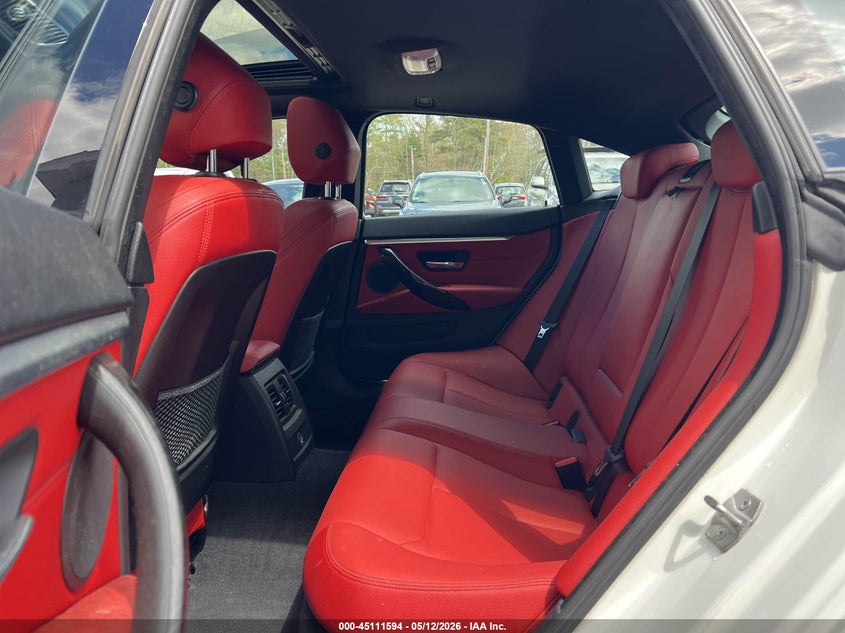 2018 BMW 4er VIN WBA4J3C55JBL04161 IAAI salvage auction — NORMAL WEAR, Original (New Hampshire), sold $12,350 on 2026-08-19 (photo 8)