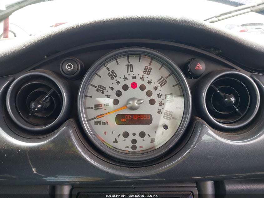 2004 Mini Cooper VIN WMWRC334X4TJ57258 IAAI salvage auction — SIDE, Salvage (Texas), sold $75 on 2026-07-14 (photo 7)