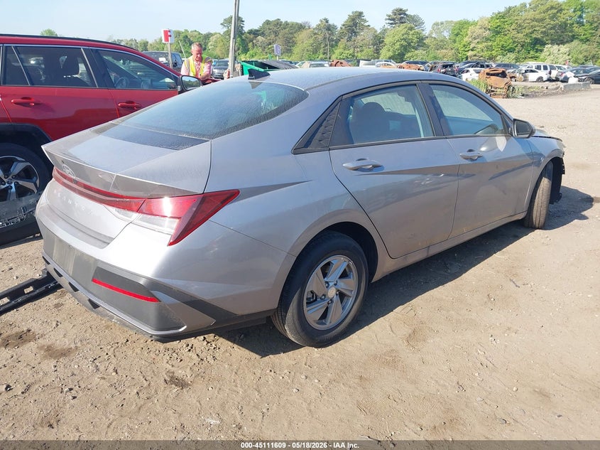 2025 Hyundai Elantra VIN KMHLL4DG5SU096153 IAAI salvage auction — FRONT END, Mv-907A (New York), sold $5,800 on 2026-07-14 (photo 4)