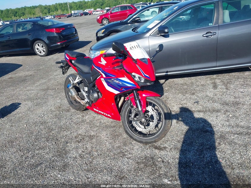 2025 Honda Cbr VIN MLHPC7059S5102510 IAAI salvage auction — LEFT FRONT, Salvage - Greater Than 75% (Maryland), sold $1,650 on 2026-07-15 (photo 1)