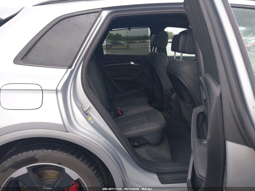 2019 Audi Sq5 VIN WA1C4AFY9K2098418 IAAI salvage auction — REAR END, Salvage (Oregon), sold $11,100 on 2026-07-16 (photo 8)