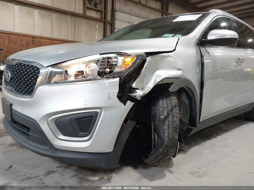 2017 Kia Sorento VIN 5XYPGDA34HG329218 IAAI salvage auction — FRONT END, Salvage Title, sold $1,750 on 2026-07-22 (photo 6)