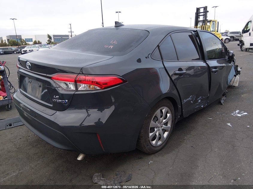 2024 Toyota Corolla VIN JTDBCMFE3R3052373 IAAI salvage auction — RIGHT FRONT, Non-Repairable Certificate (California), sold $1,050 on 2026-07-10 (photo 4)