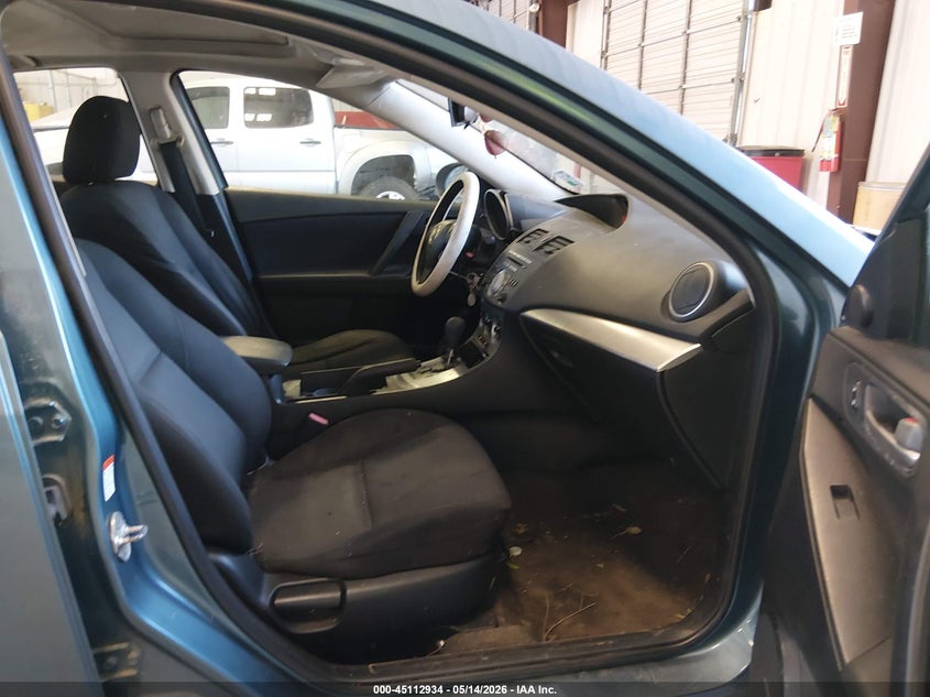 2011 Mazda 3 VIN JM1BL1VF1B1450868 IAAI salvage auction — ROOF, Salvage (Louisiana), sold $475 on 2026-07-13 (photo 5)
