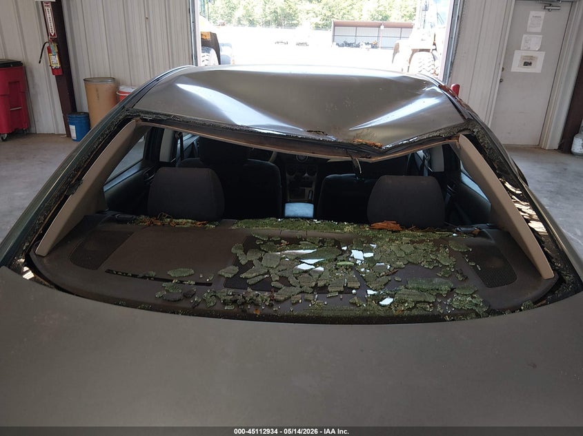 2011 Mazda 3 VIN JM1BL1VF1B1450868 IAAI salvage auction — ROOF, Salvage (Louisiana), sold $475 on 2026-07-13 (photo 6)