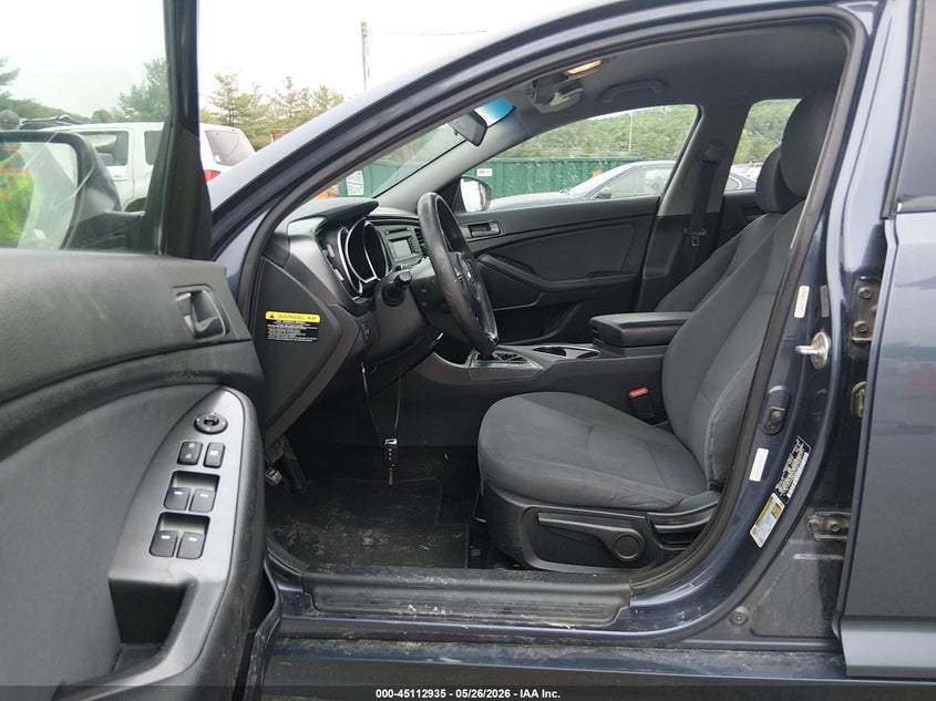 2015 Kia Optima VIN 5XXGM4A75FG485247 IAAI salvage auction — RIGHT SIDE, Salvage (Pennsylvania), sold $950 on 2026-08-01 (photo 5)