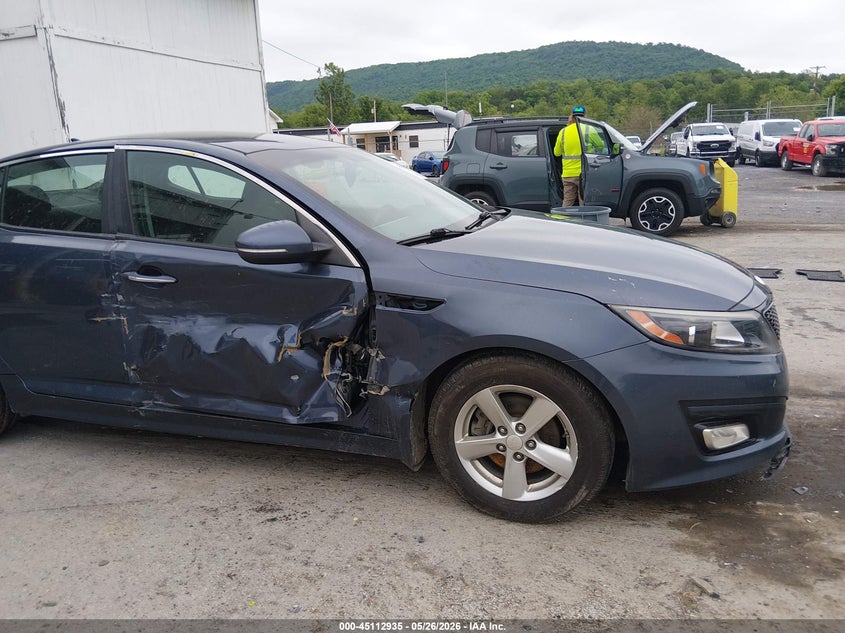 2015 Kia Optima VIN 5XXGM4A75FG485247 IAAI salvage auction — RIGHT SIDE, Salvage (Pennsylvania), sold $950 on 2026-08-01 (photo 6)