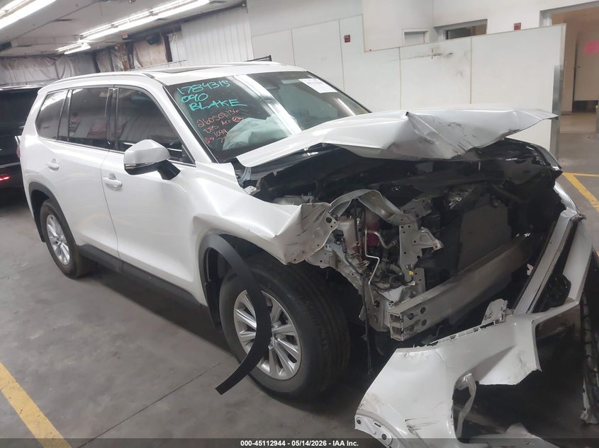 2024 Toyota Highlander VIN 5TDAAAA5XRS017979 IAAI salvage auction — FRONT END, Salvage (Arizona), sold $17,650 on 2026-07-14 (photo 1)