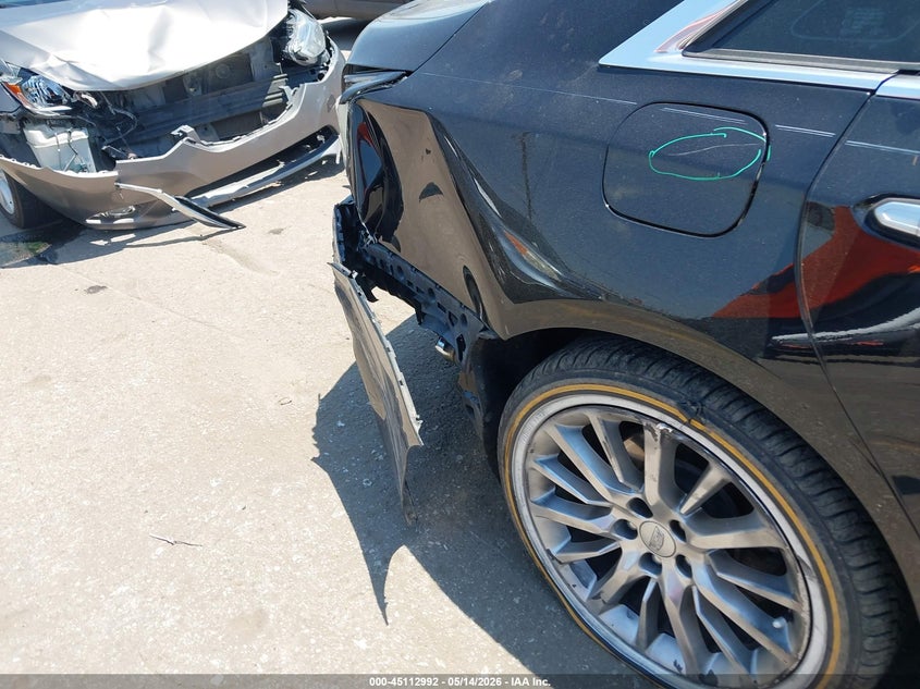 2019 Cadillac Ct6 VIN 1G6KB5RS5KU121755 IAAI salvage auction — RIGHT SIDE, Original (Texas), sold $9,000 on 2026-07-29 (photo 6)