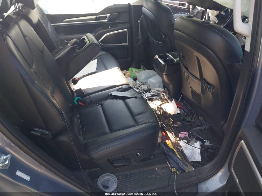 2021 Kia Telluride VIN 5XYP2DHC7MG098488 IAAI salvage auction — ROLLOVER, Salvage Title, sold $1,500 on 2026-07-12 (photo 8)