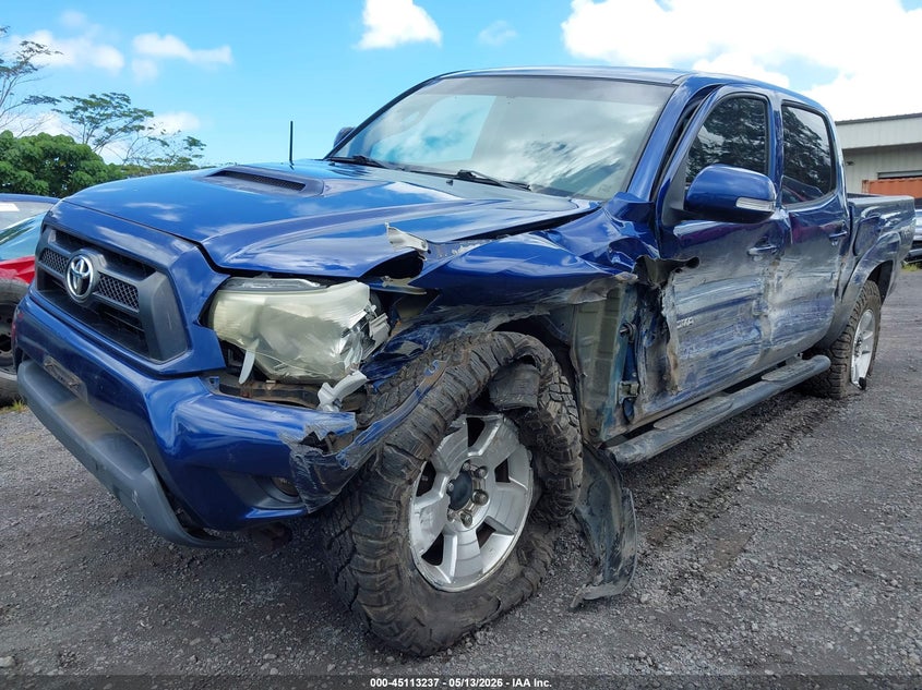 2015 Toyota Tacoma VIN 5TFLU4EN4FX131686 IAAI salvage auction — LEFT & RIGHT, Salvage (Hawaii), sold $1,250 on 2026-07-28 (photo 6)