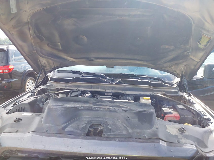 2024 Ram 2500 VIN 3C6UR5DL3RG317893 IAAI salvage auction — FRONT & REAR, Salvage (Louisiana), sold $25 on 2026-07-22 (photo 9)