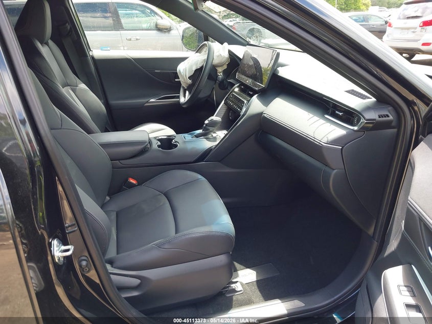 2024 Toyota Venza VIN JTEAAAAH2RJ153767 IAAI salvage auction — RIGHT FRONT, Salvage (Virginia), sold $15,300 on 2026-07-22 (photo 5)
