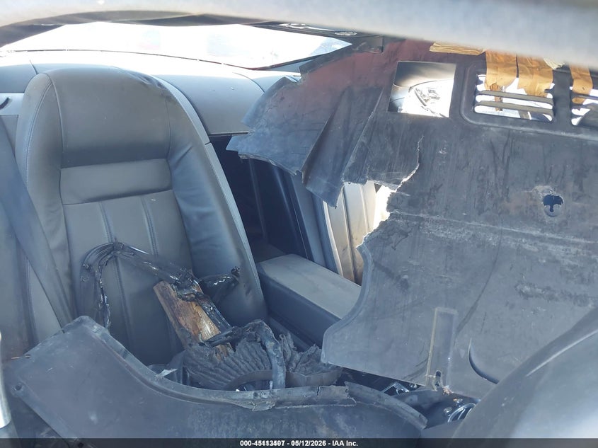 2004 Bentley Continental VIN SCBCR63W54C021701 IAAI salvage auction — ENGINE BURN, Non-Repairable (California), sold $725 on 2026-09-09 (photo 8)